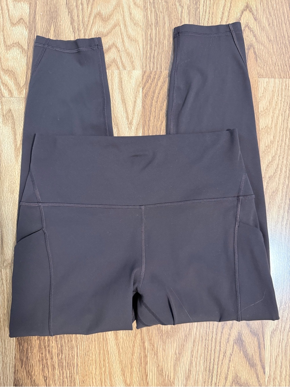 Lululemon brown High-Waisted Active Leggings with Side Pockets